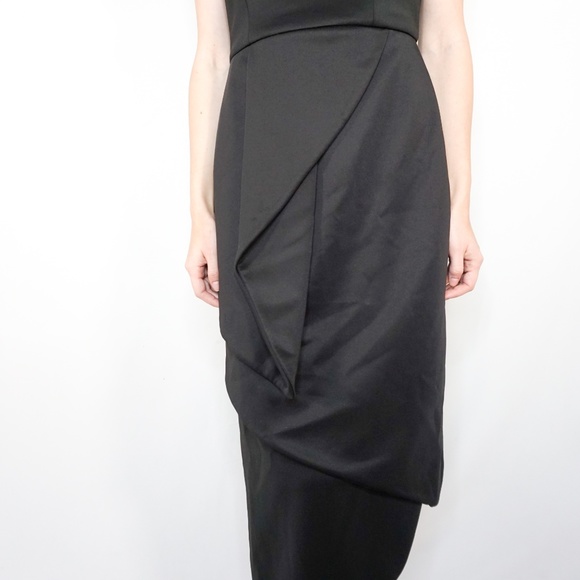 FAME and PATRNERS Asymmetric Black Strapless Dress - Picture 7 of 7